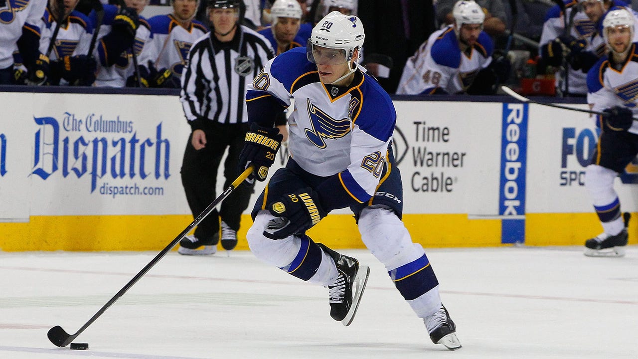 Blues sign high-scoring Steen to three-year extension